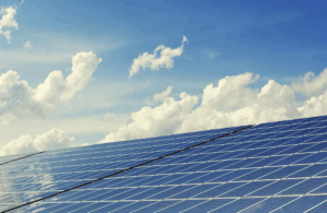 CAF impulsa la formación en transición energética con más de 3.400 participantes en América Latina y el Caribe