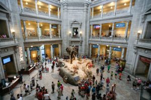 Smithsonian Lanza “Our Shared Future: Reckoning with Our Racial Past” con un Foro Virtual