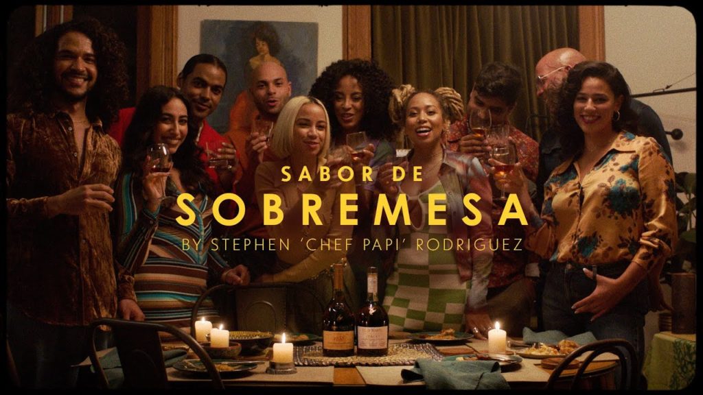 Rémy Martin Celebra la Tradición Latinx de la Sobremesa