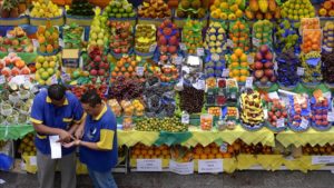 Los precios mundiales de los productos alimenticios disminuyen en julio