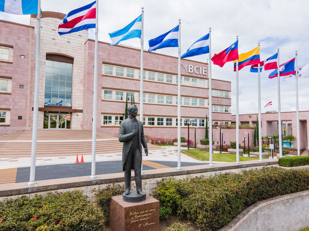 BCIE es reconocido como Organismo Público Internacional en la Bolsa de Valores de Luxemburgo