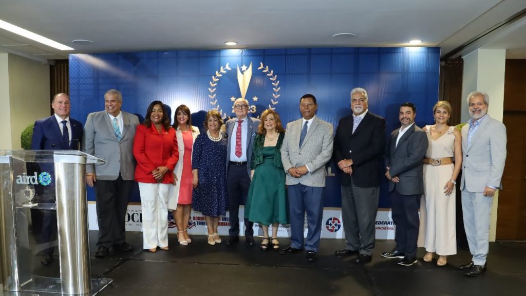 Destacados empresarios reciben “Reconocimiento a la Trayectoria Empresarial” de Ballester Business Group y Federación Cámaras Dominicanas en el Exterior