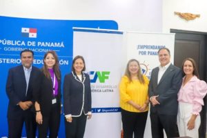 CAF apoya plan piloto de enseñanza de cultura empresarial en Panamá