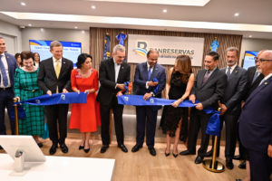 Inauguro Presidente Abinader importante oficina Banreservas en New York