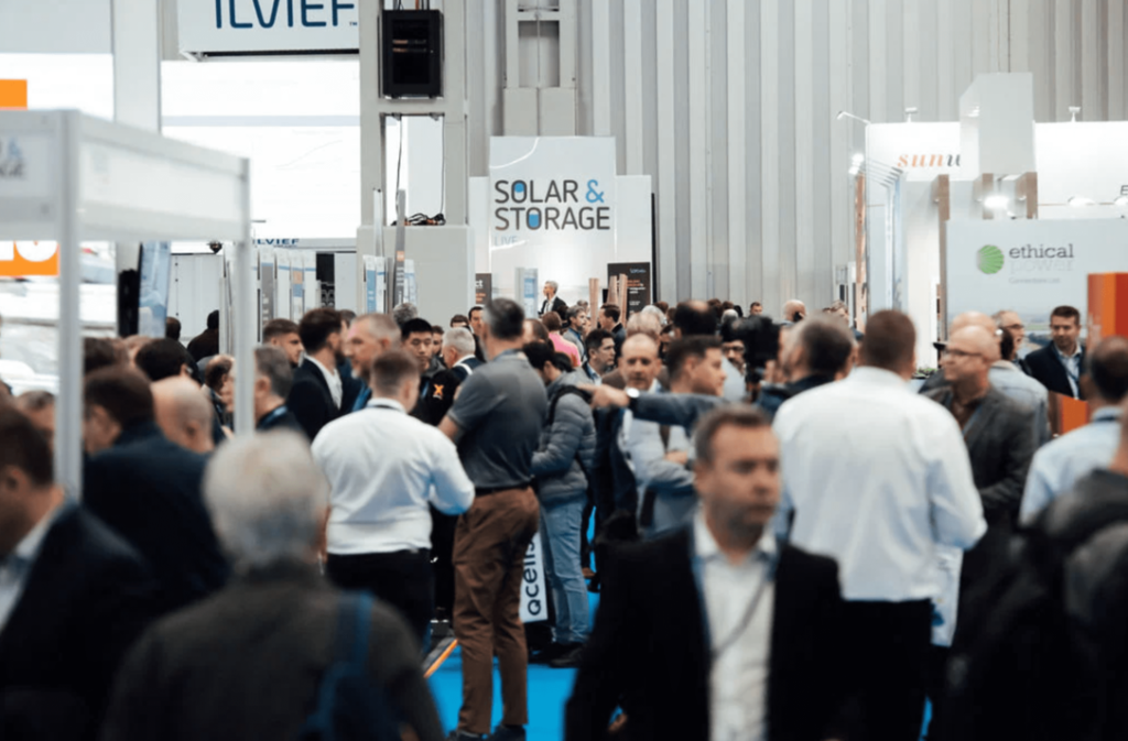 Sungold revela el futuro de las soluciones solares sostenibles en Solar & Storage Live 2023