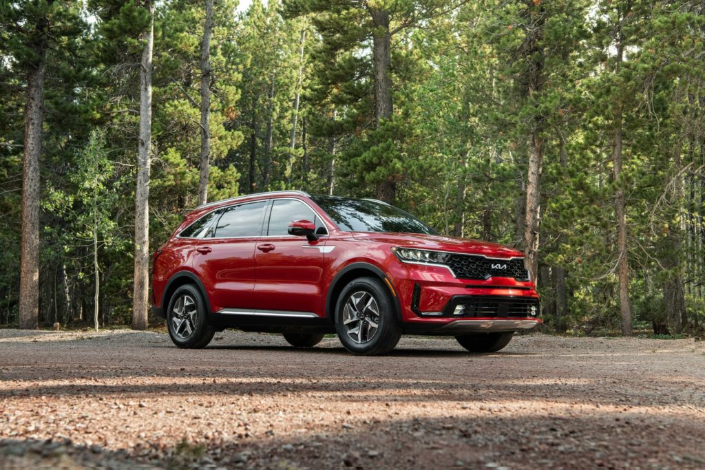 KIA anuncia los precios del Sorento Híbrido del 2024