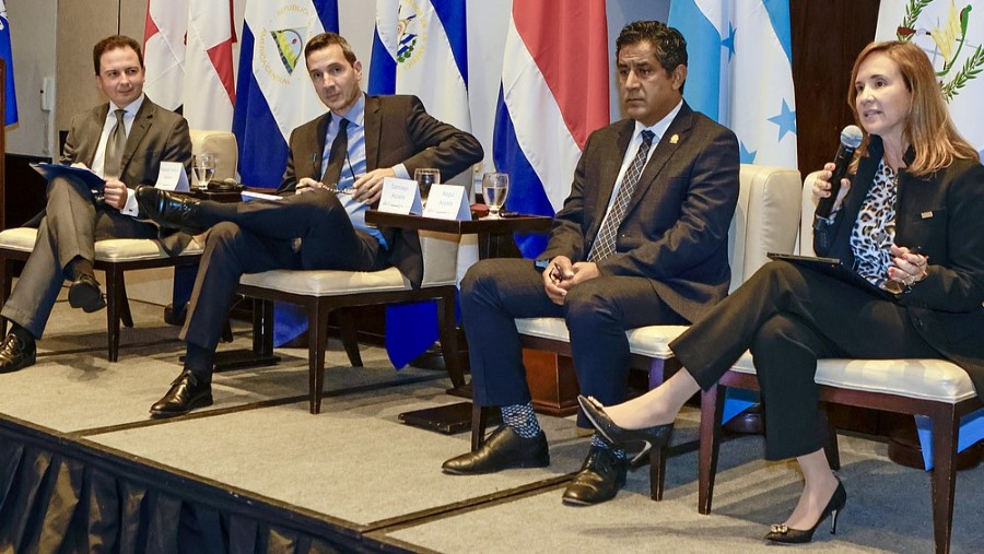 FMI: Promueven estrategias reducir costos  financiamiento región durante Conferencia 