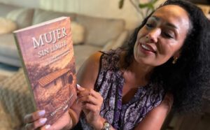 Villatoro presenta “Mujer sin límite” historia una inmigrante cumpliendo el sueño amer