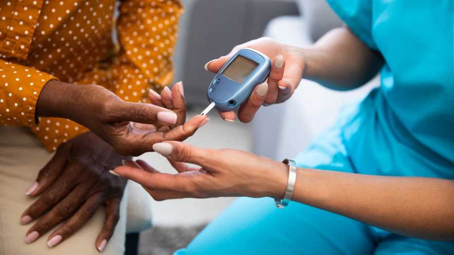 Ampliando el acceso a una atención asequible para la diabetes en México mediante modelos innovadores de prestación de servicios de salud